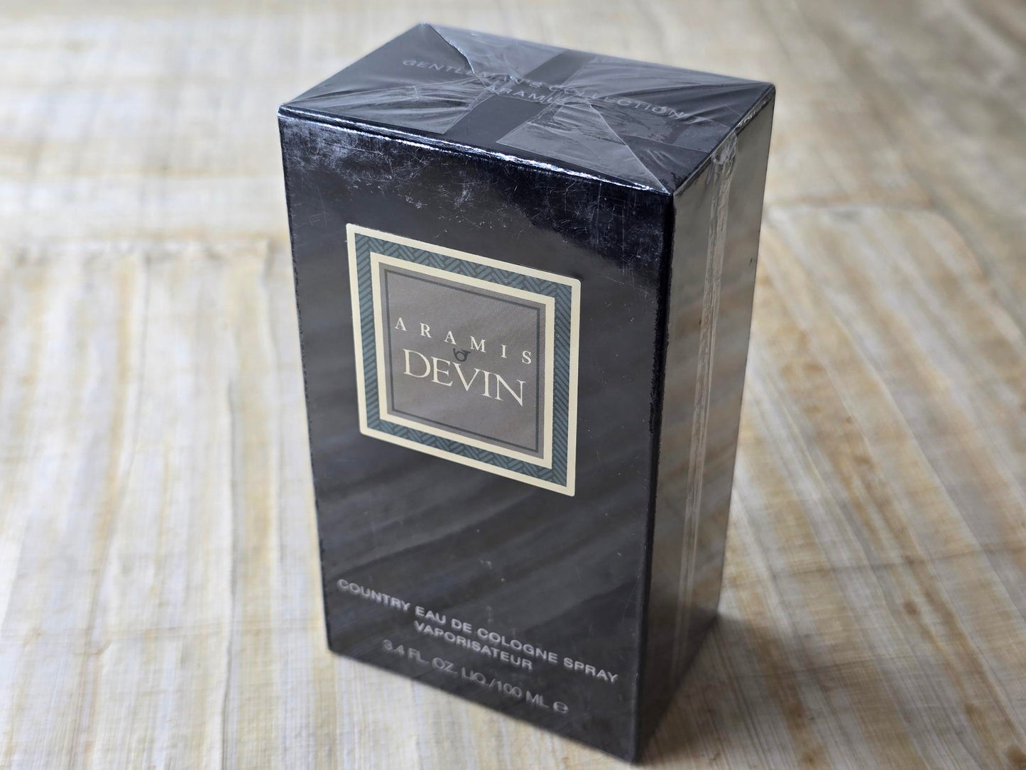 Aramis Devin Aramis for men Country Eau De Cologne Spray 100 ml 3.4 oz, Vintage, Rare, Sealed