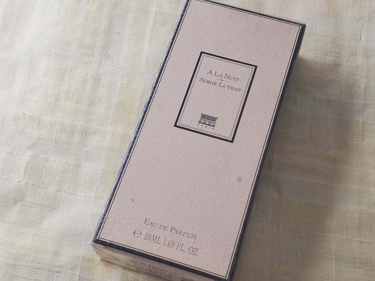 A La Nuit Serge Lutens (Shiseido version) Unisex EDP Spray 50 ml 1.7 oz, Vintage, Rare, Sealed