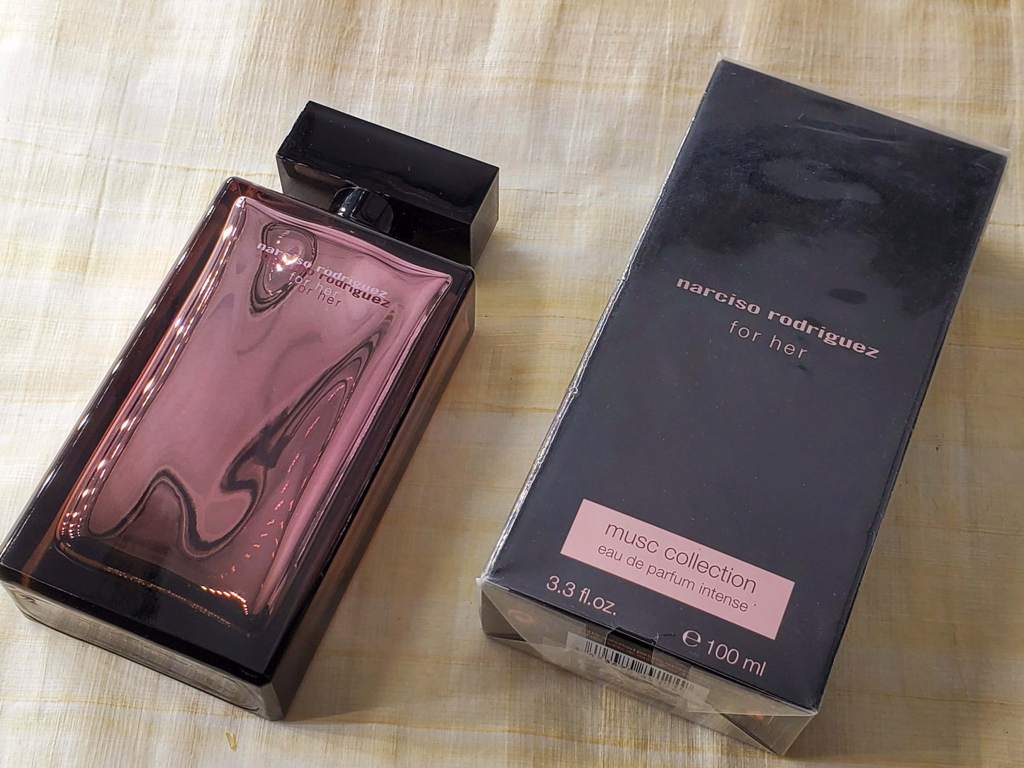 Narciso Rodriguez for Her Musc EDP Intense 100 ml 3.4 oz OR 50 ml 1.7 oz, Vintage