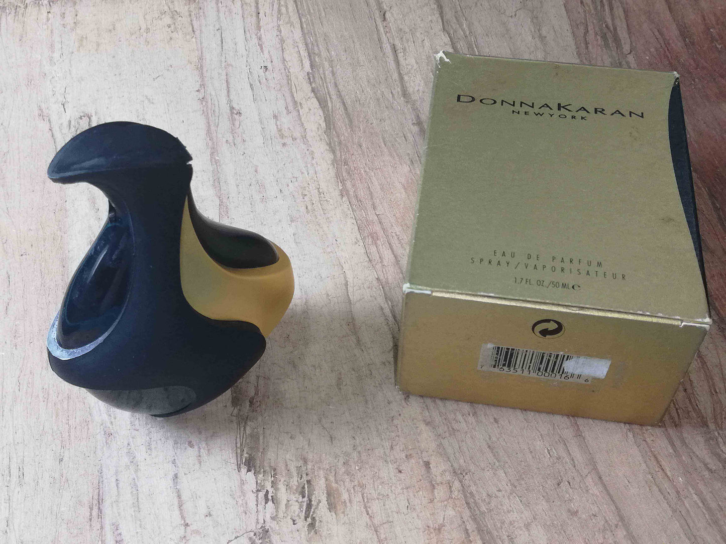 Donna Karan Classic (Black Swan) for Women EDP Spray 50 ml 1.7 oz, Vintage