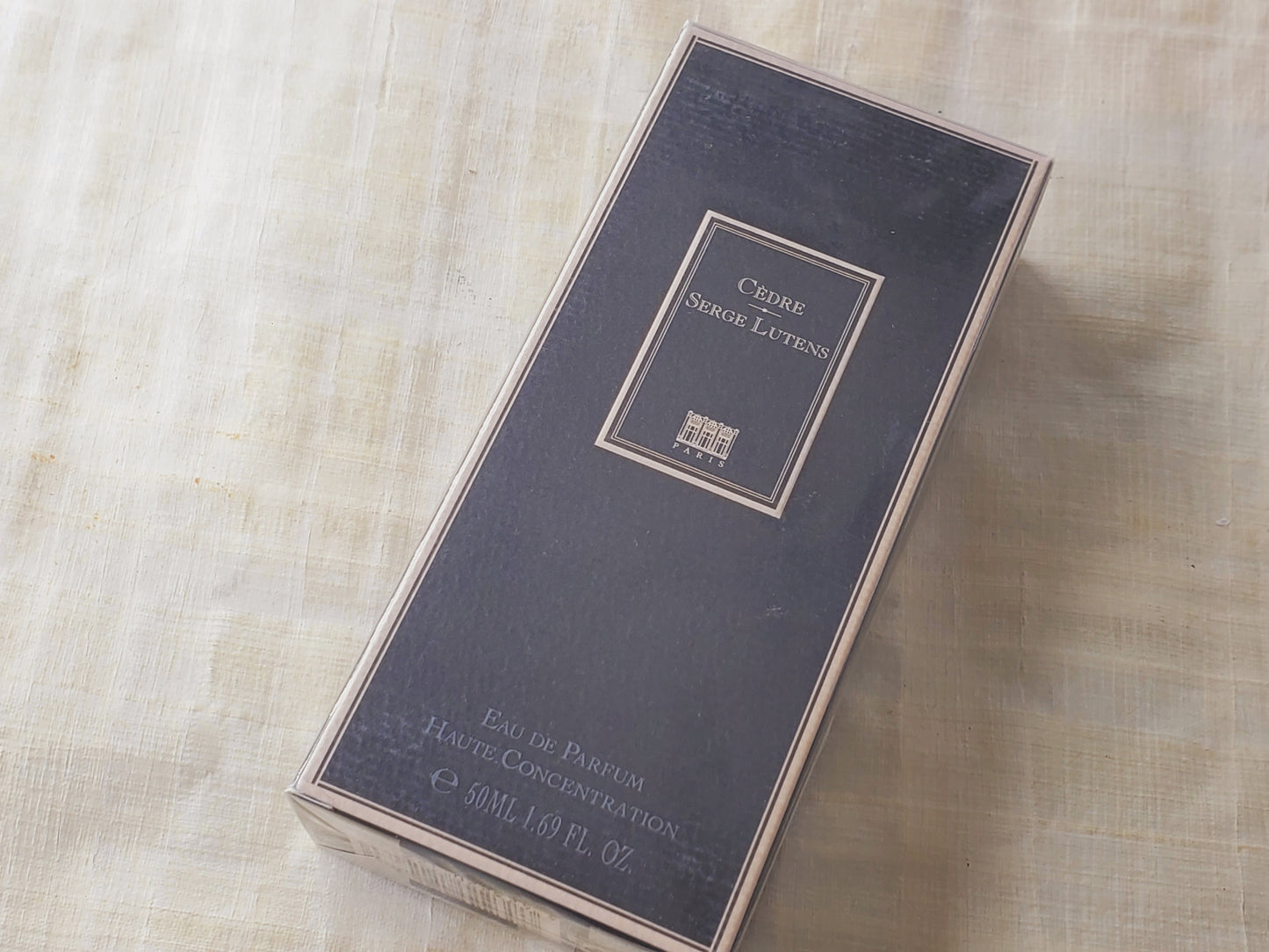 Cedre Serge Lutens (Shiseido version) Unisex EDP Spray 50 ml 1.7 oz, Vintage